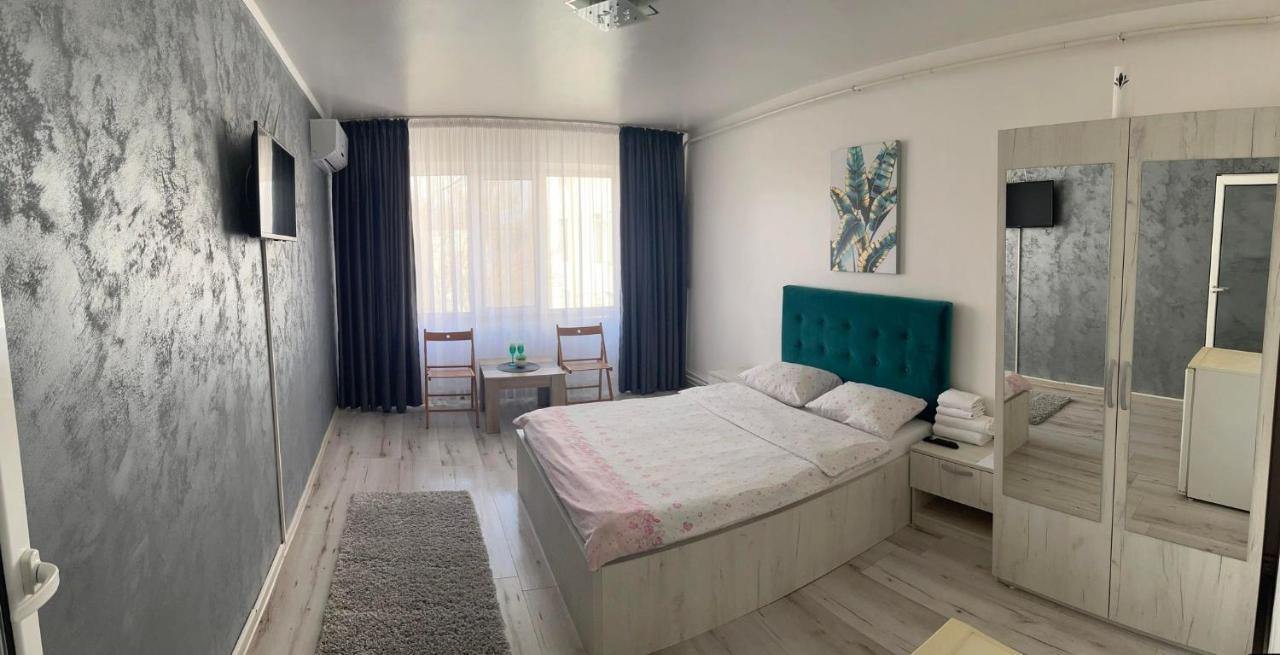 Appartement Garsoniera Centru à Galaţi Extérieur photo