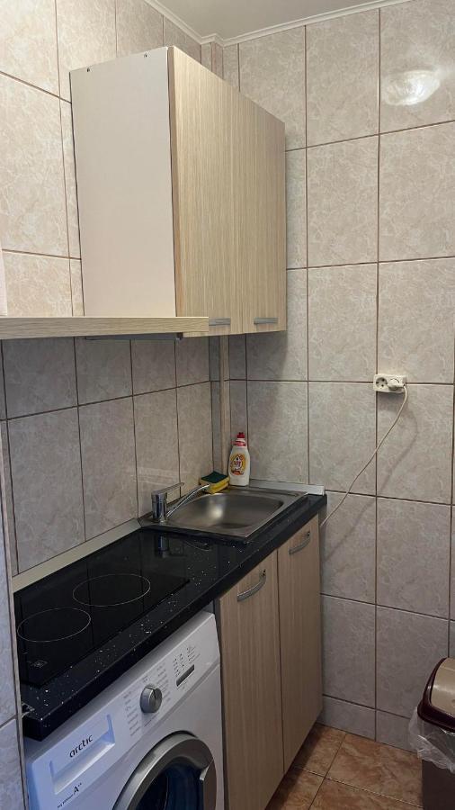 Appartement Garsoniera Centru à Galaţi Extérieur photo